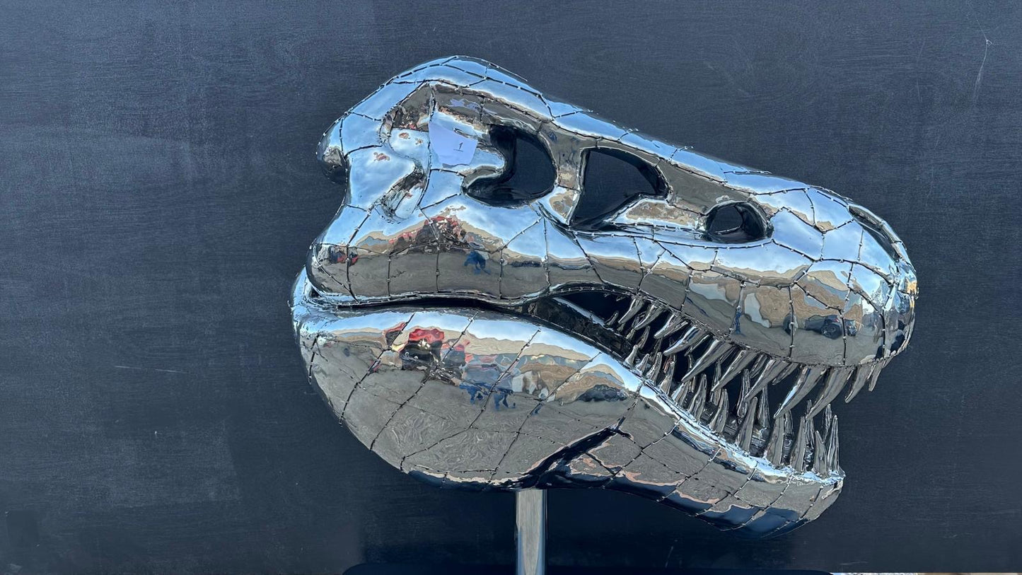 “Art Paris” sculpture, one of a kind, T-Rex skull
