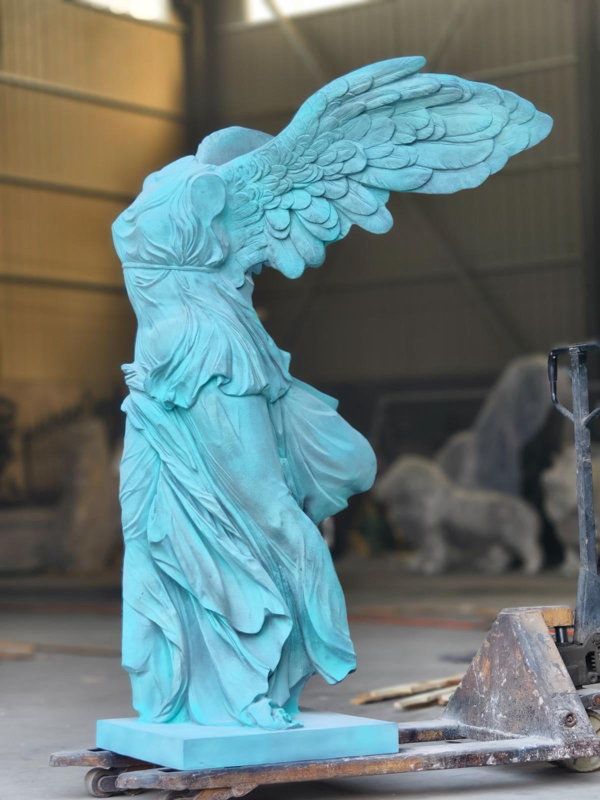 Stunning, Italian “Nike” statue made from bronze 7ft tall