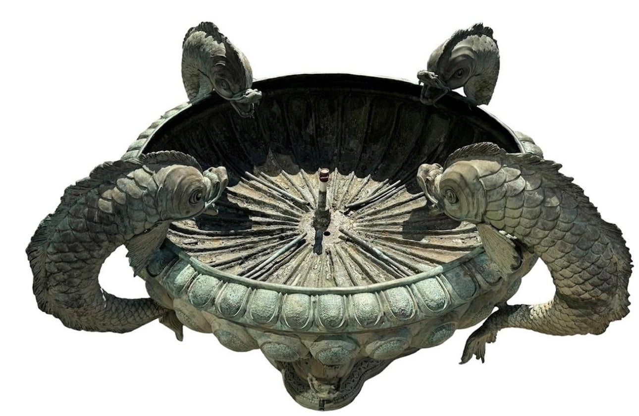 Extremely rare, Fontaine Charlemagne, rue Charlemagne, Paris, - bronze fountain 99x170cm