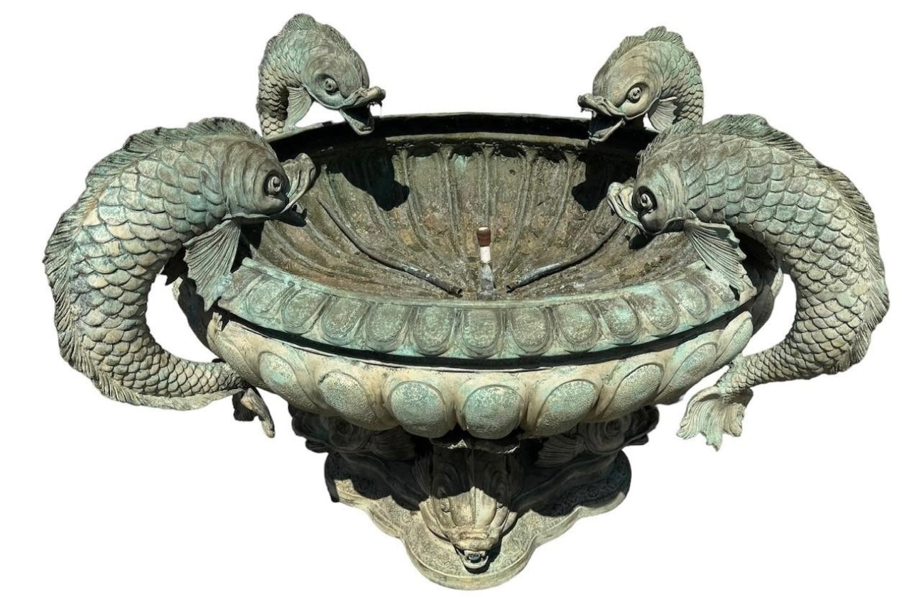 Extremely rare, Fontaine Charlemagne, rue Charlemagne, Paris, - bronze fountain 99x170cm