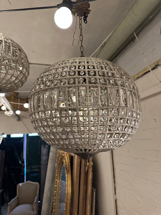 Lovely round/ball chandelier 50cm