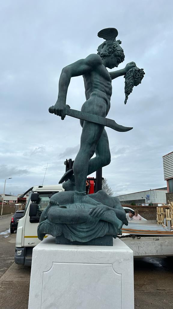 Bronze Perseus Medusa statue, sat on a marble base