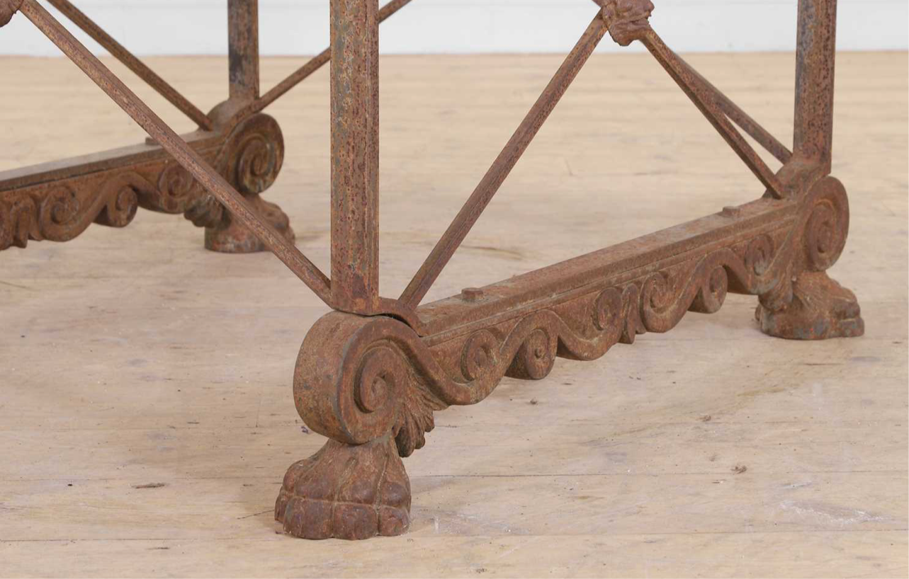 French 19thC empire stone top, iron based, table (140x140x78cm)