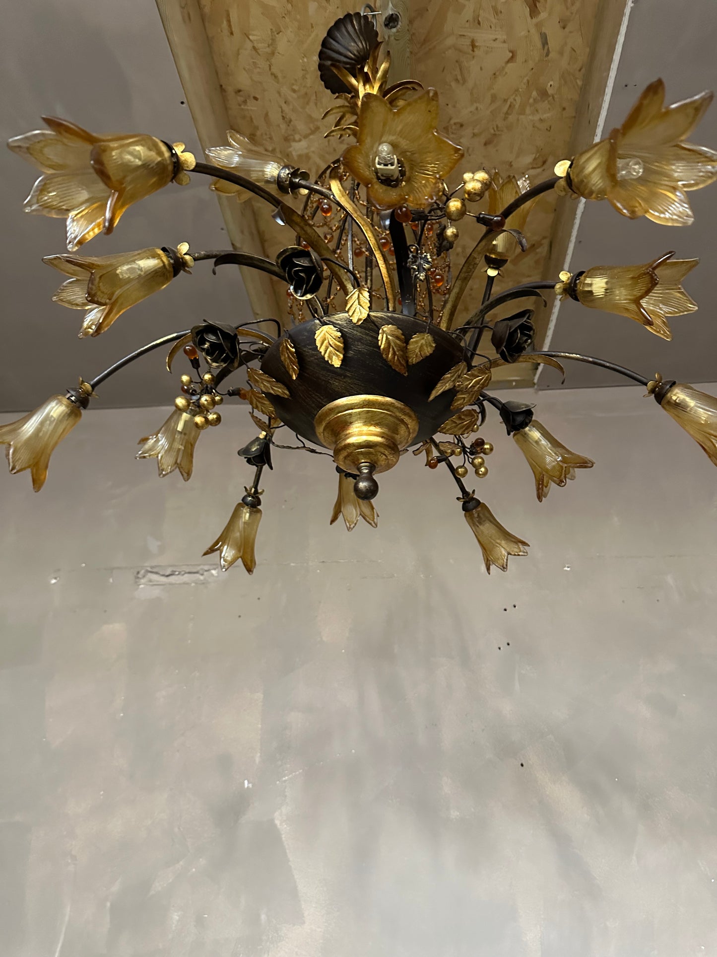 Very rare, Italian 1979’s Murano “Pineapple” chandelier